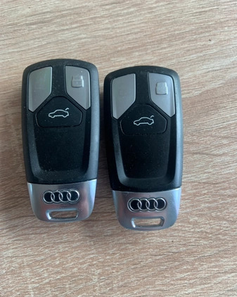 Audi A4 cena 82900 przebieg: 276708, rok produkcji 2016 z Kowal małe 436